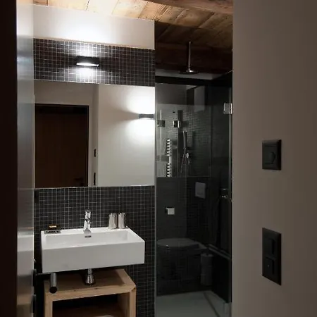 Hotel Montagne Alternative Orsières Zimmer foto