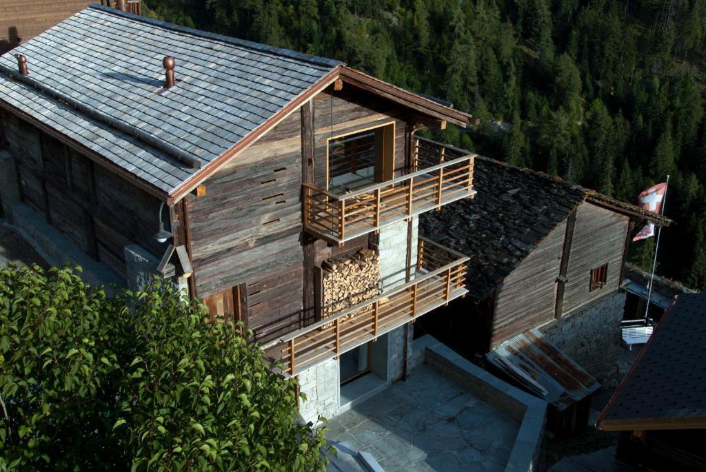 Montagne Alternative Resort 4*