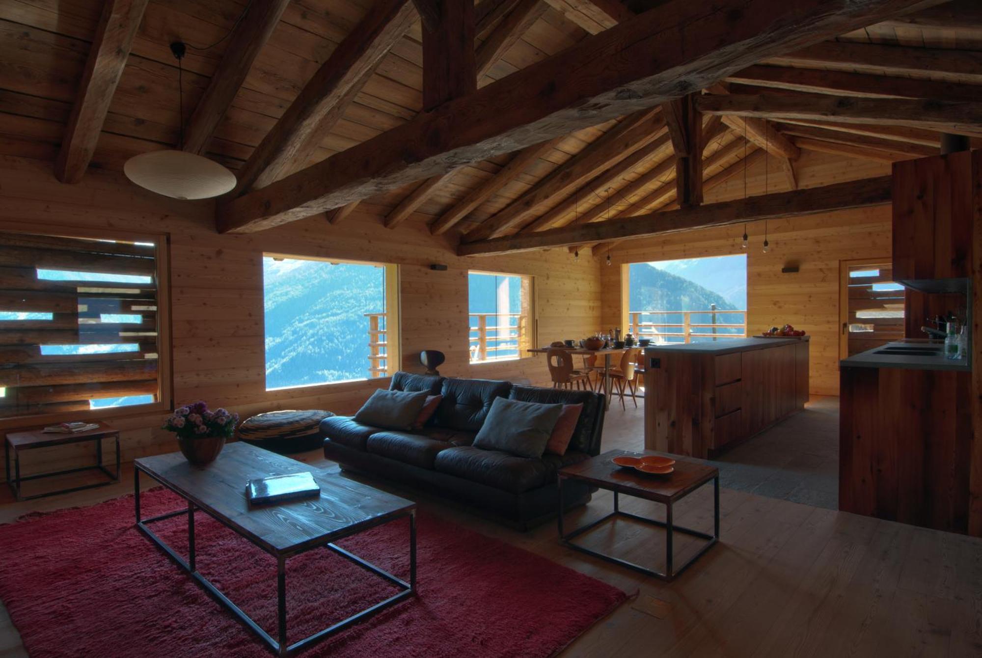 Montagne Alternative Resort 4*